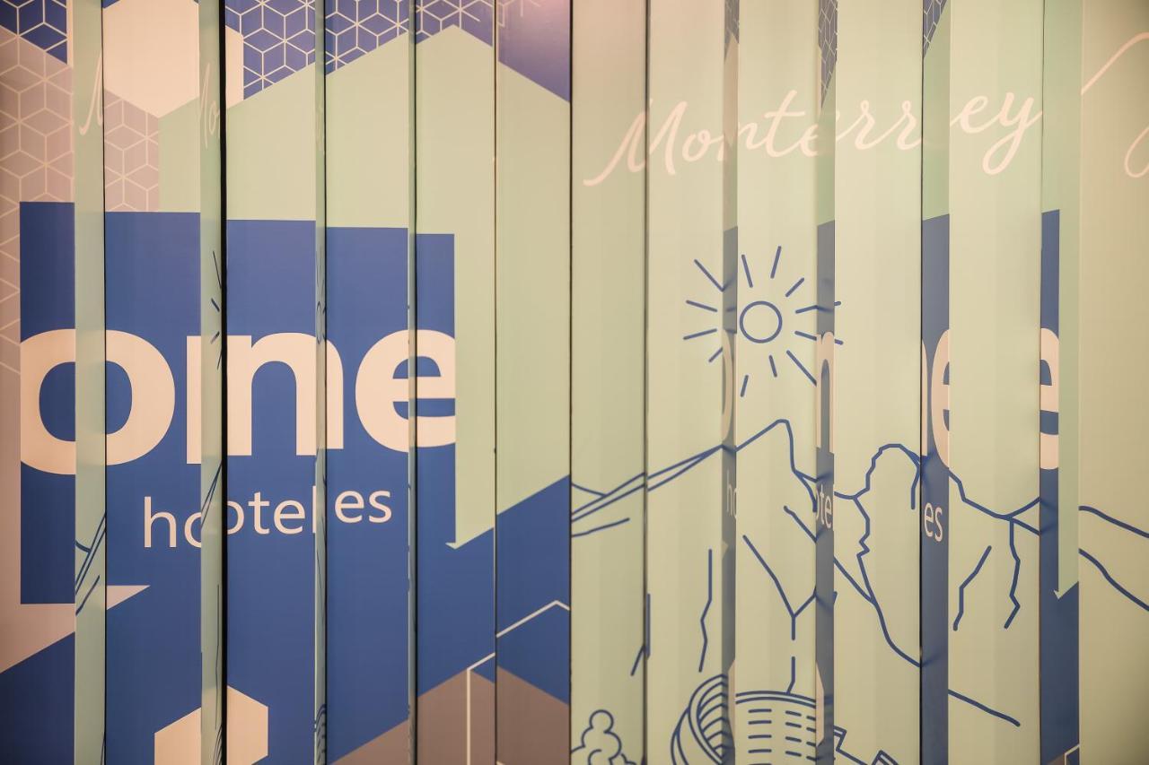 One Monterrey Tecnologico Hotel Buitenkant foto